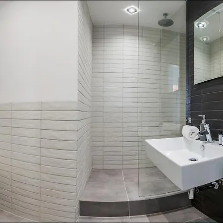 Appartement Chmielna Cental Station P&o Serviced Warschau