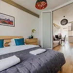 Chmielna Cental Station P&o Serviced