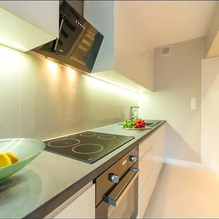 Chmielna Cental Station P&o Serviced Apartament Warszawa